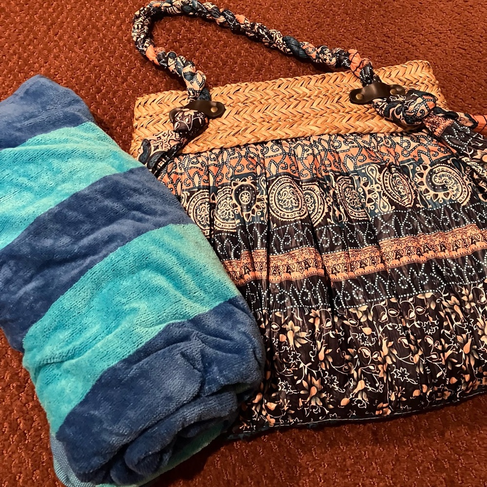 SUN’N’SAND Natural Straw & Fabric HoBo (Beach Bag) Purse Boho & Beach Towel